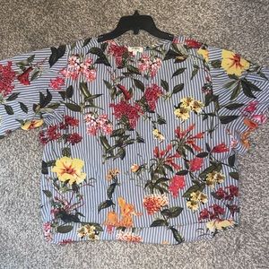 L Umgee, Floral, Flowy Sleeved Blouse